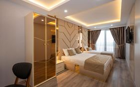 Luxury Airport Hotel By Zazzoni-Istanbul Airport